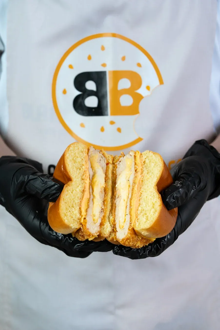 Blanche Burger — fast casual photography by MIROIR Studio, frame 6